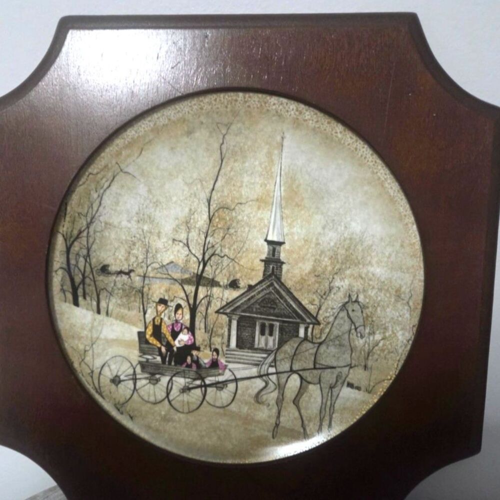 P.BUCKLY MOSS: Sunday Ride Art Plate, American Silhouettes - Wall Holder - 1986